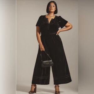 NWT! Anthropologie Black The Somerset Jumpsuit: Velvet Edition - Size XXS 🏀